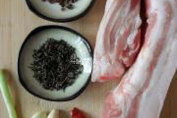 茶香五花肉的做法图解1