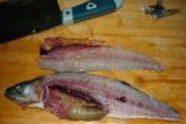 鲅鱼馄饨的做法图解1
