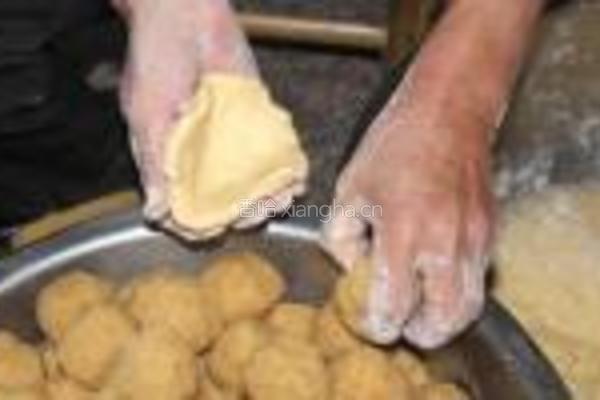 豆沙糯米果的做法图解6