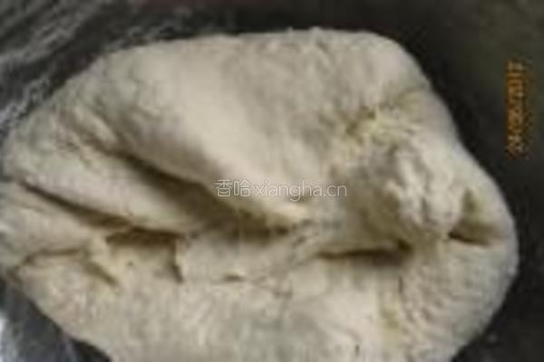 南瓜腊肉蒸包的做法图解1