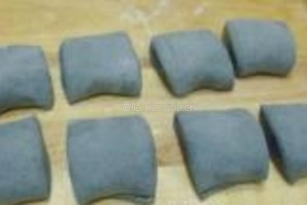紫米黑花卷的做法图解8