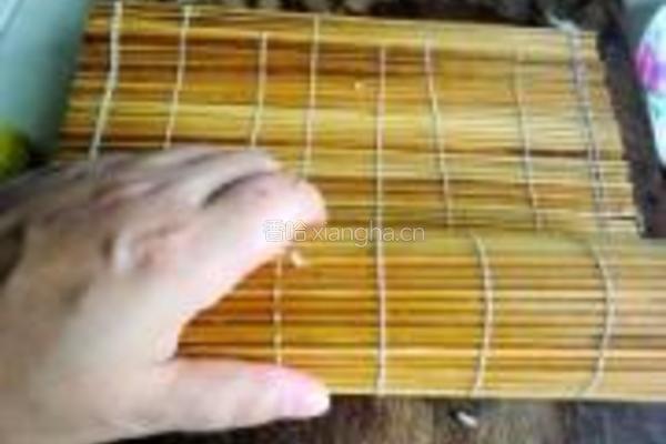 韩式紫菜包饭的做法图解12