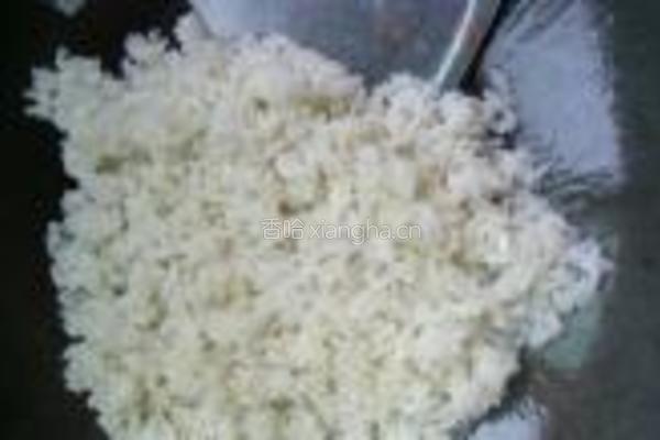 蛋包馒头炒饭的做法图解11