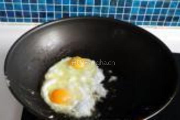 榄菜火腿蛋炒饭的做法图解2