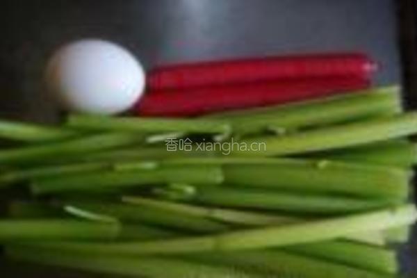 西芹火腿粥的做法图解1