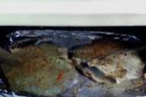 烤鲳鱼的做法图解5