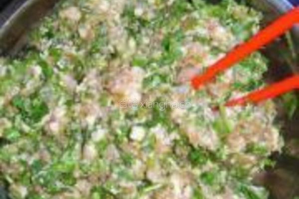 香菜肉馅大包子的做法图解6