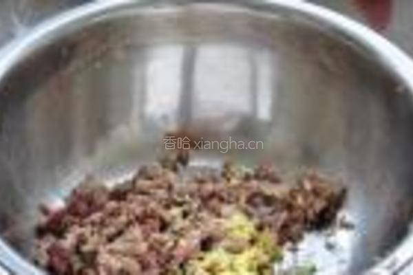 槐花肉末饼的做法图解3