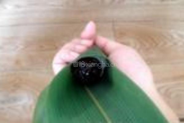 蜜枣三角粽的做法图解11