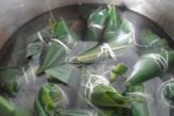 蜜枣三角粽的做法图解18