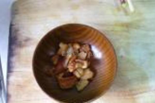 大碗油渣肉丝面的做法图解7