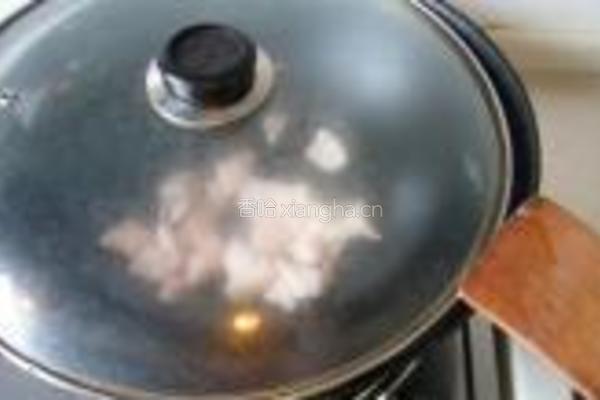 大碗油渣肉丝面的做法图解4
