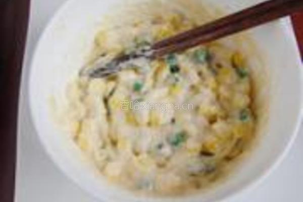 鸡蛋玉米豌豆饼的做法图解4
