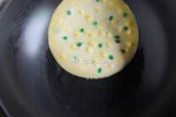 鸡蛋玉米豌豆饼的做法图解9