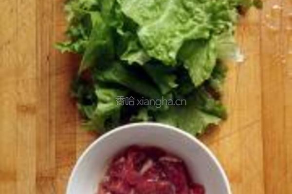 牛肉生菜炒米粉的做法图解1