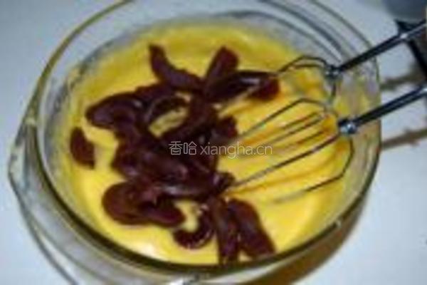 红豆沙蛋糕的做法图解3