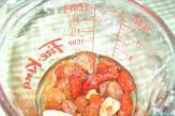 桂圆红枣甜糯糕的做法图解2