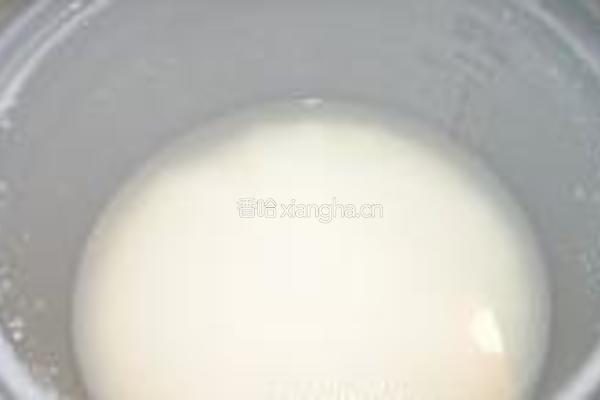 桂圆红枣甜糯糕的做法图解3