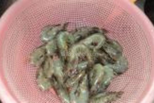 金汤三鲜扁食的做法图解1