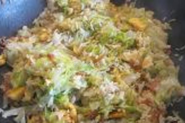 鸡蛋虾米生菜炒饭的做法图解11