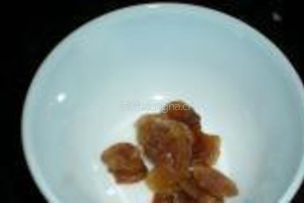 桂圆核桃饮的做法图解1