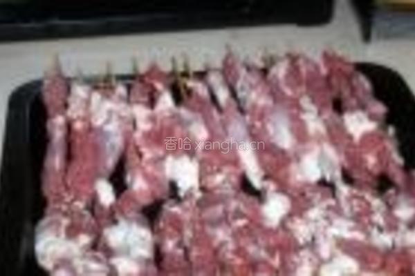 辣椒孜然羊肉串的做法图解4