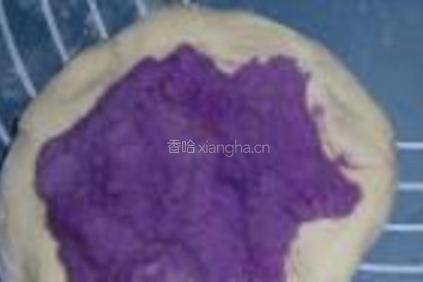 蔓越莓花卷的做法图解2