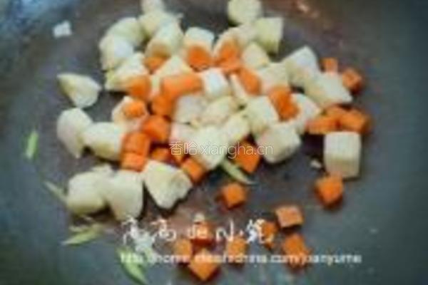 炒馒头丁的做法图解6