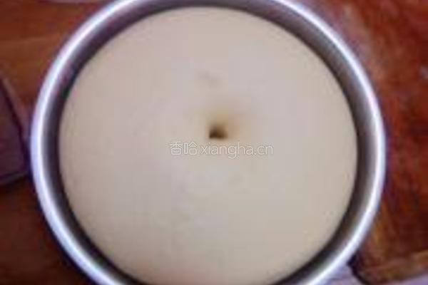 牛奶葡萄干吐司的做法图解3