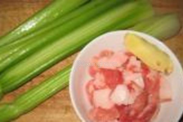 酸辣猪肉芹菜馄饨的做法图解3