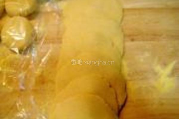 烤玉米面橄榄馅饼的做法图解7