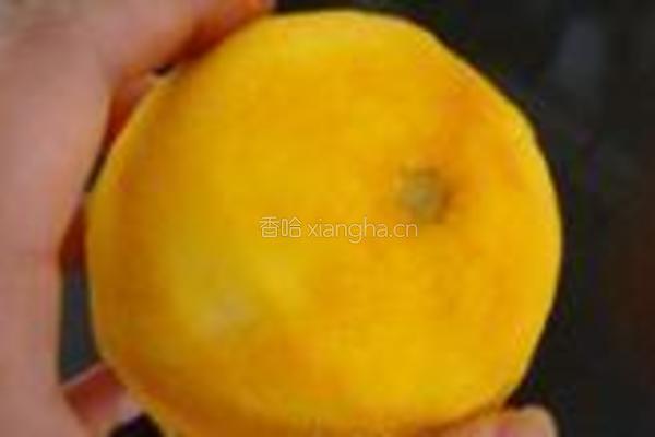 糖渍橙皮的做法图解1
