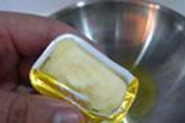 胡椒番茄培根意面的做法图解3