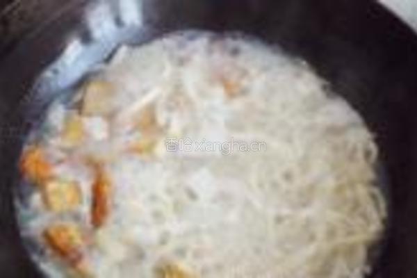 鲜虾油豆腐汤面的做法图解4