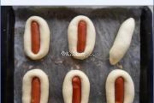 番茄酱热狗小面包的做法图解4