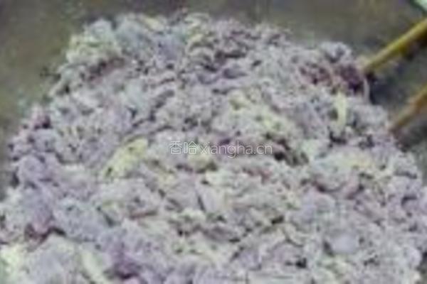 紫薯玫瑰馒头的做法图解4