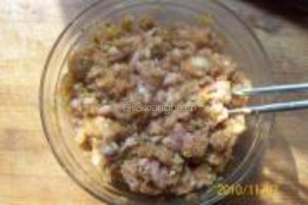 榨菜鲜肉生煎包的做法图解11