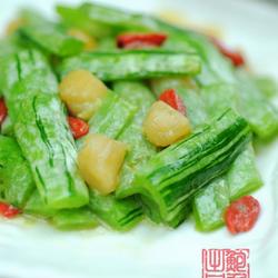 蛇瓜烩干贝的做法[图]