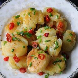 椒盐敲扁迷你土豆的做法[图]