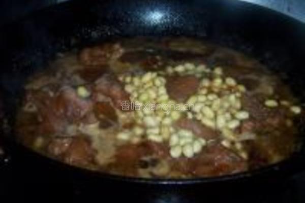 猪脚炖黄豆的做法图解13
