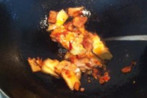 蒜苗炒回锅肉的做法图解3