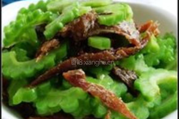 豉鲮鱼拌苦瓜的做法图解5