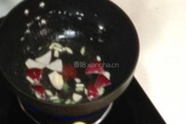 萝卜酥肉煲的做法图解8