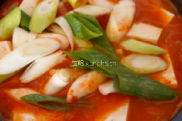 金枪鱼豆腐泡菜锅的做法图解5