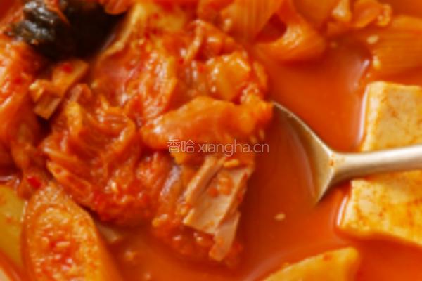 金枪鱼豆腐泡菜锅的做法图解6