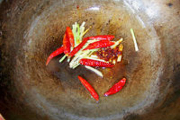 葱姜辣炒蛤蜊的做法图解6