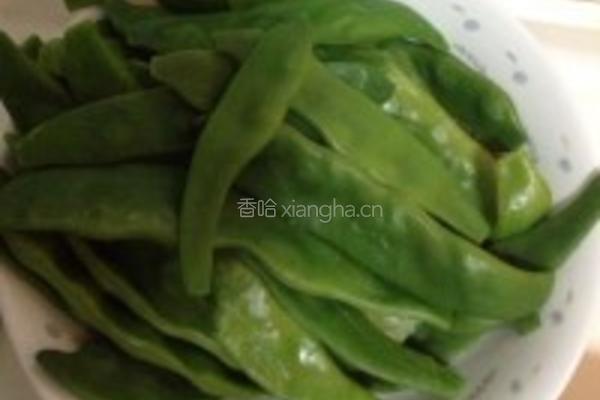东北油豆角炒五花肉的做法图解1