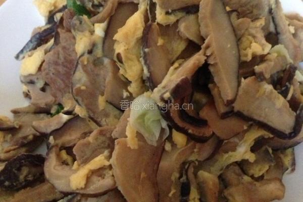 蛋液浇干香菇