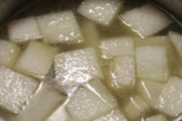 冬瓜排骨汤的做法图解3