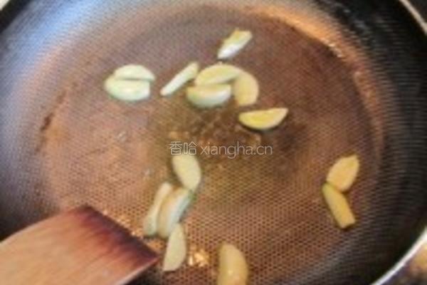 韭菜香干炒肉丝的做法图解3